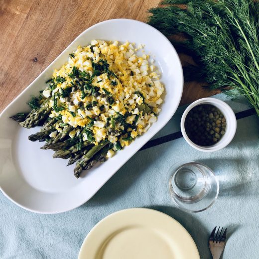 asperges aux oeufs Hélène Darroze